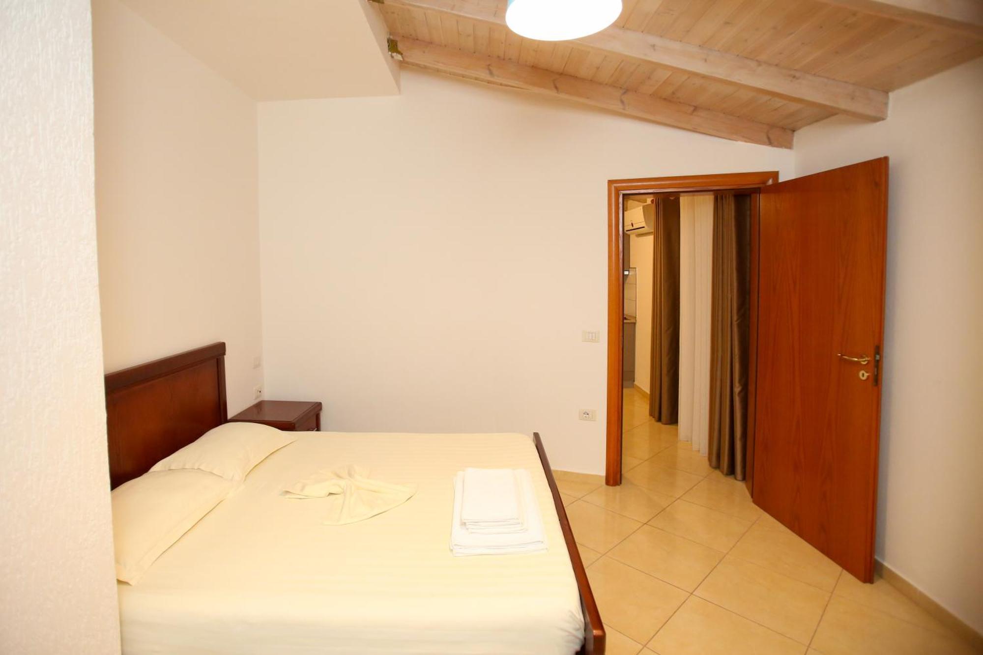 Apartmán Ionian Seaview Himarë Exteriér fotografie