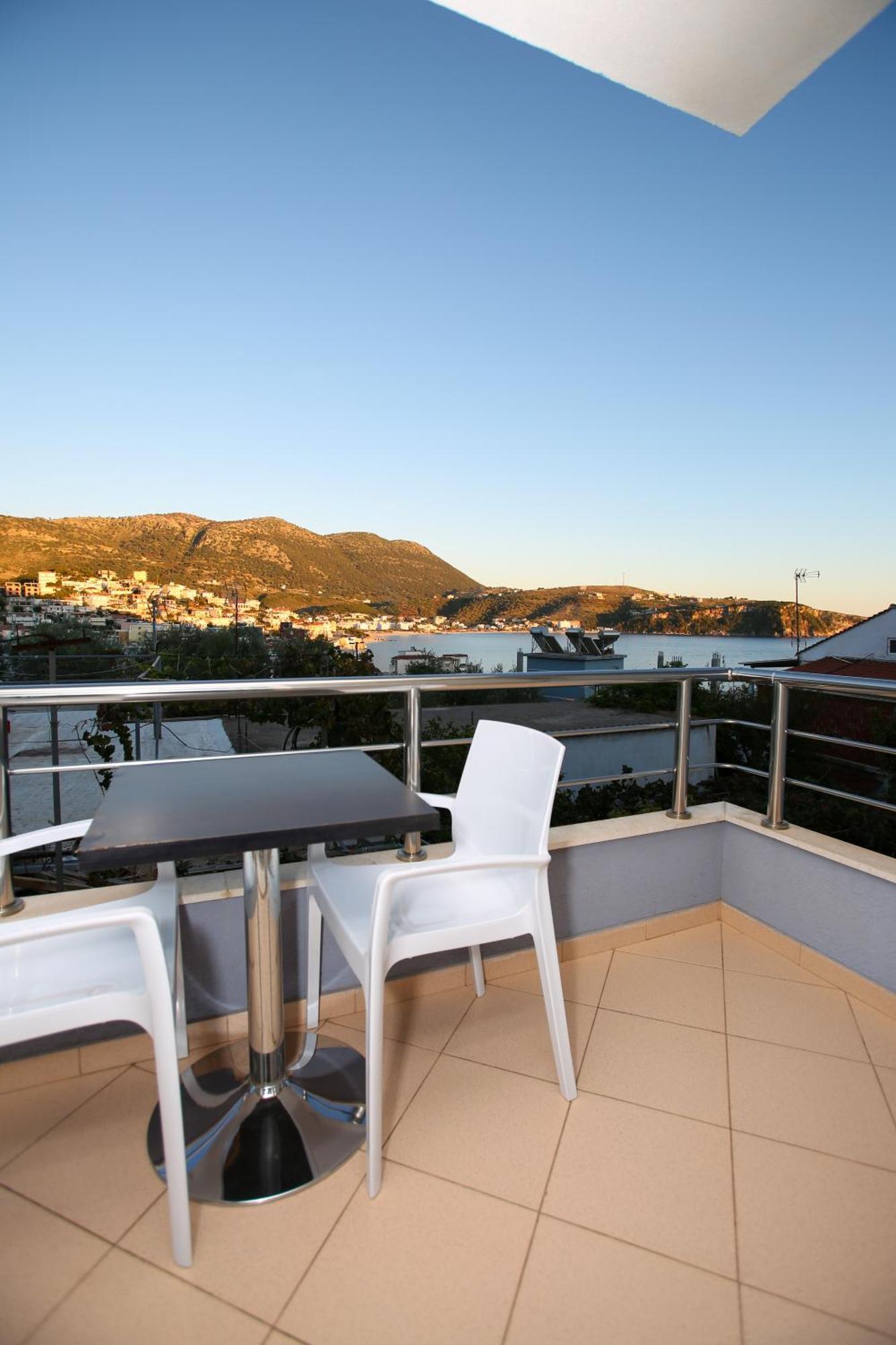 Apartmán Ionian Seaview Himarë Exteriér fotografie
