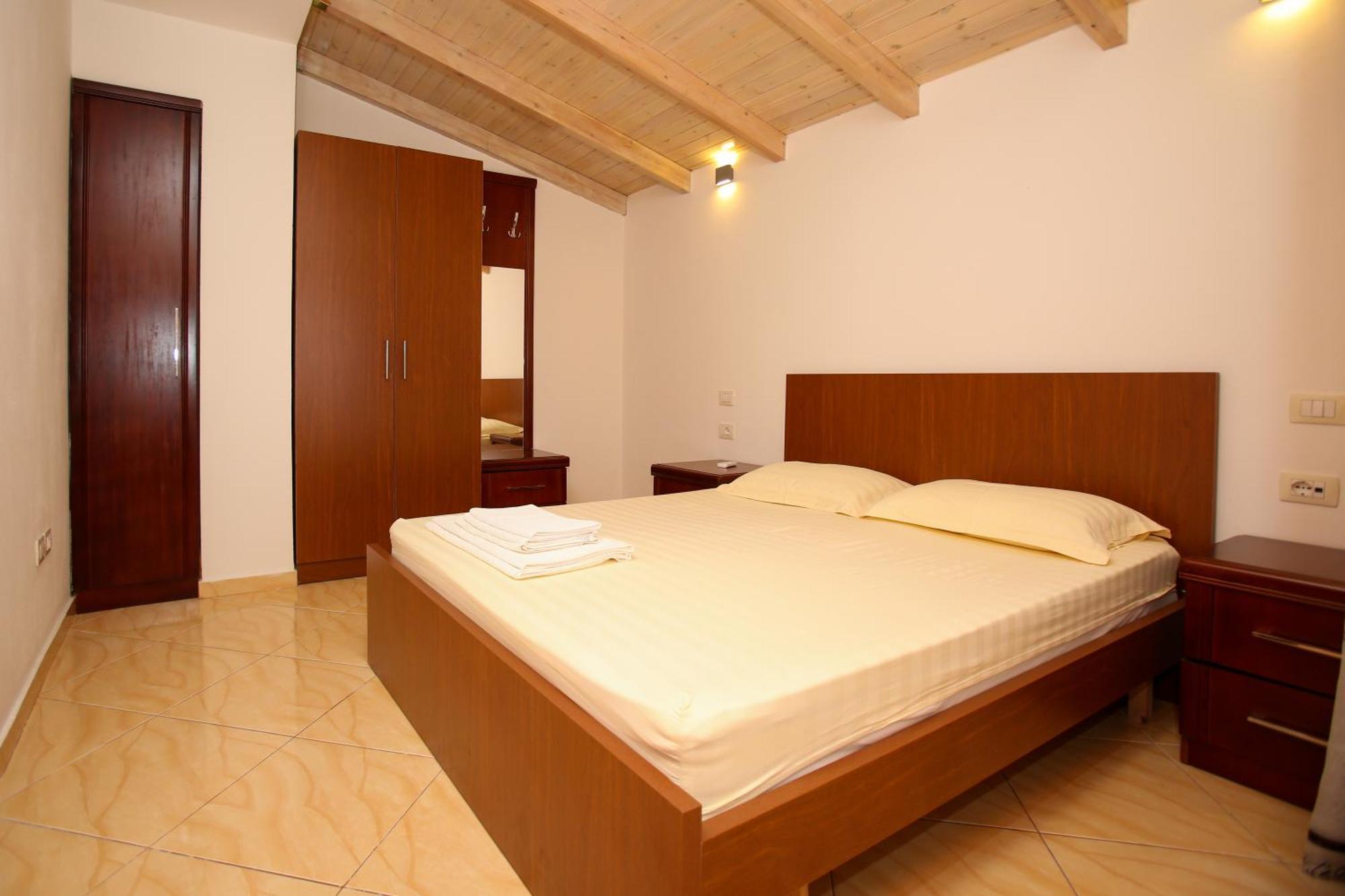 Apartmán Ionian Seaview Himarë Exteriér fotografie